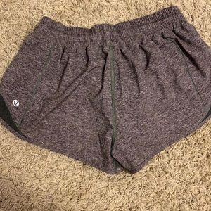 Size 6 hotty hot 2.5”